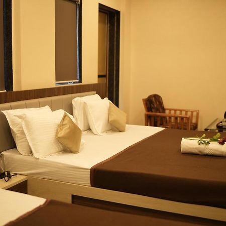 Hotel Sitara Inn Ратнагири Экстерьер фото